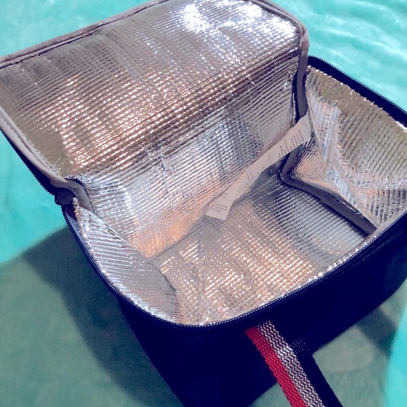 NEW COLLAPSABLE COTTON:ON LUNCHBOX | WITH TAG - Picture 3 of 8